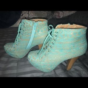 Mint green/teal ankle booties!